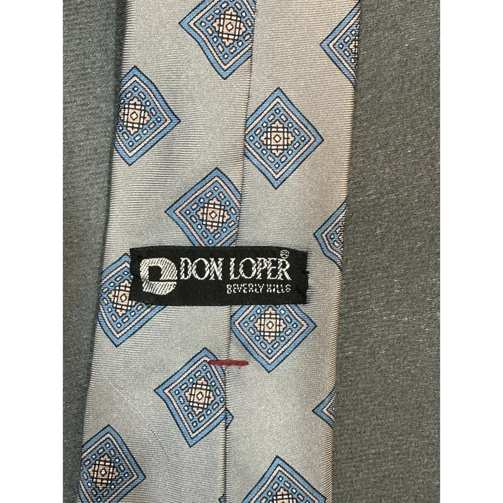 Vintage Don Loper Tie Mens Necktie Classic 100% Italian Silk 57
